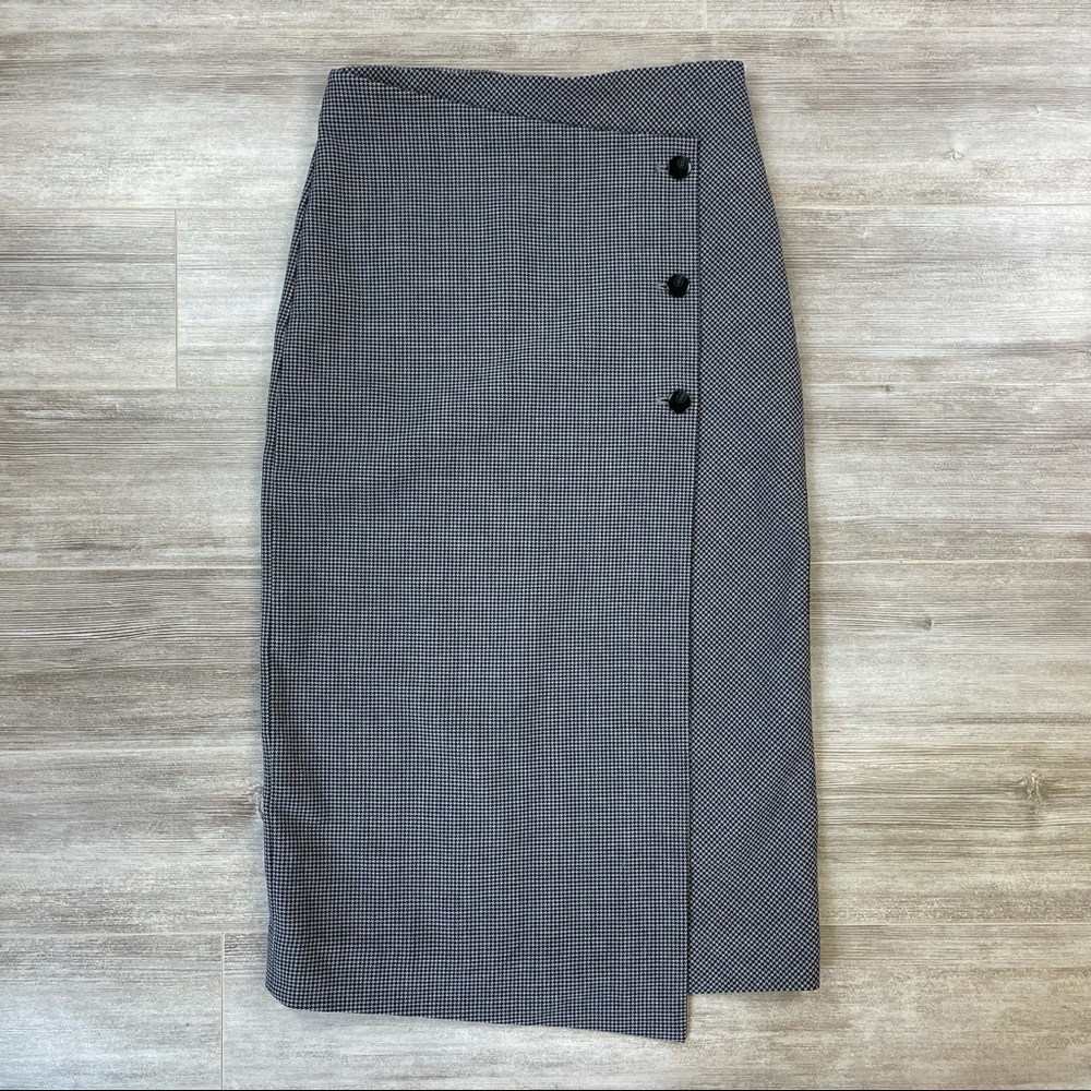 Aritzia Babaton Billy Houndstooth Skirt